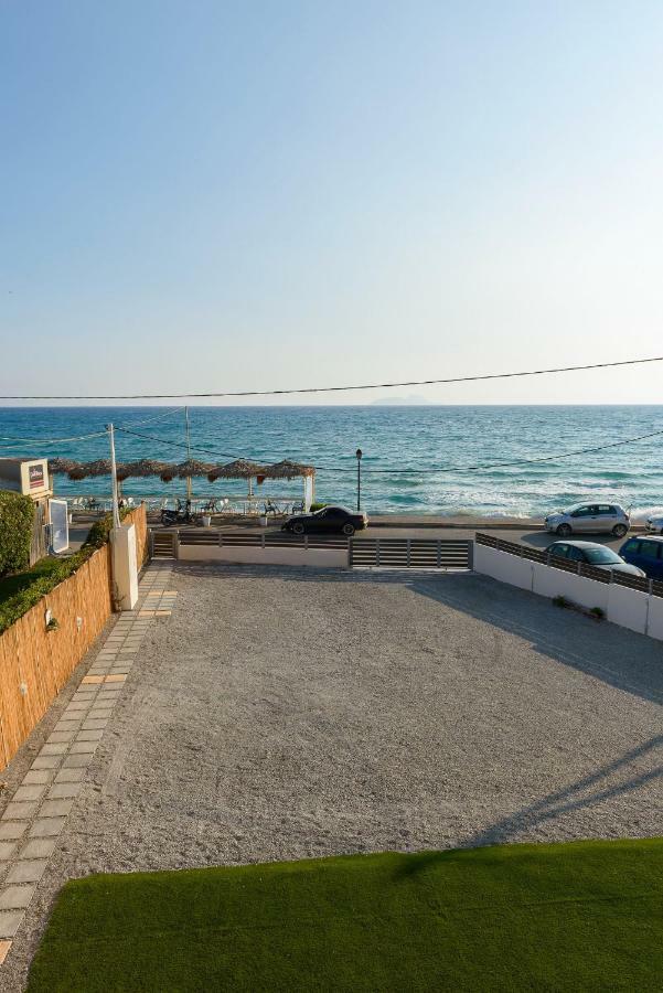 Coral Sea Studio Kokkinos Pirgos Exteriér fotografie